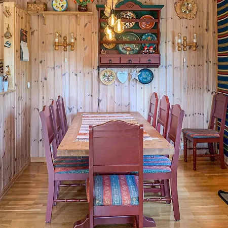 Stunning In Setskog With Kitchen * Vortungen